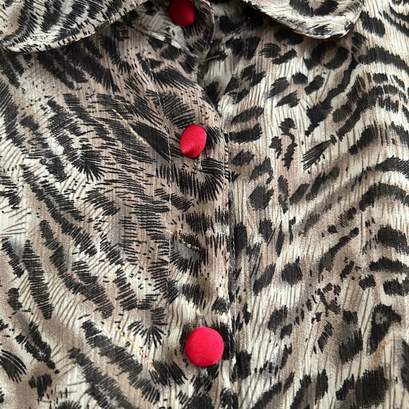 WR 9000 Animal Print Flowy Blouse size XL - Picture 2 of 9